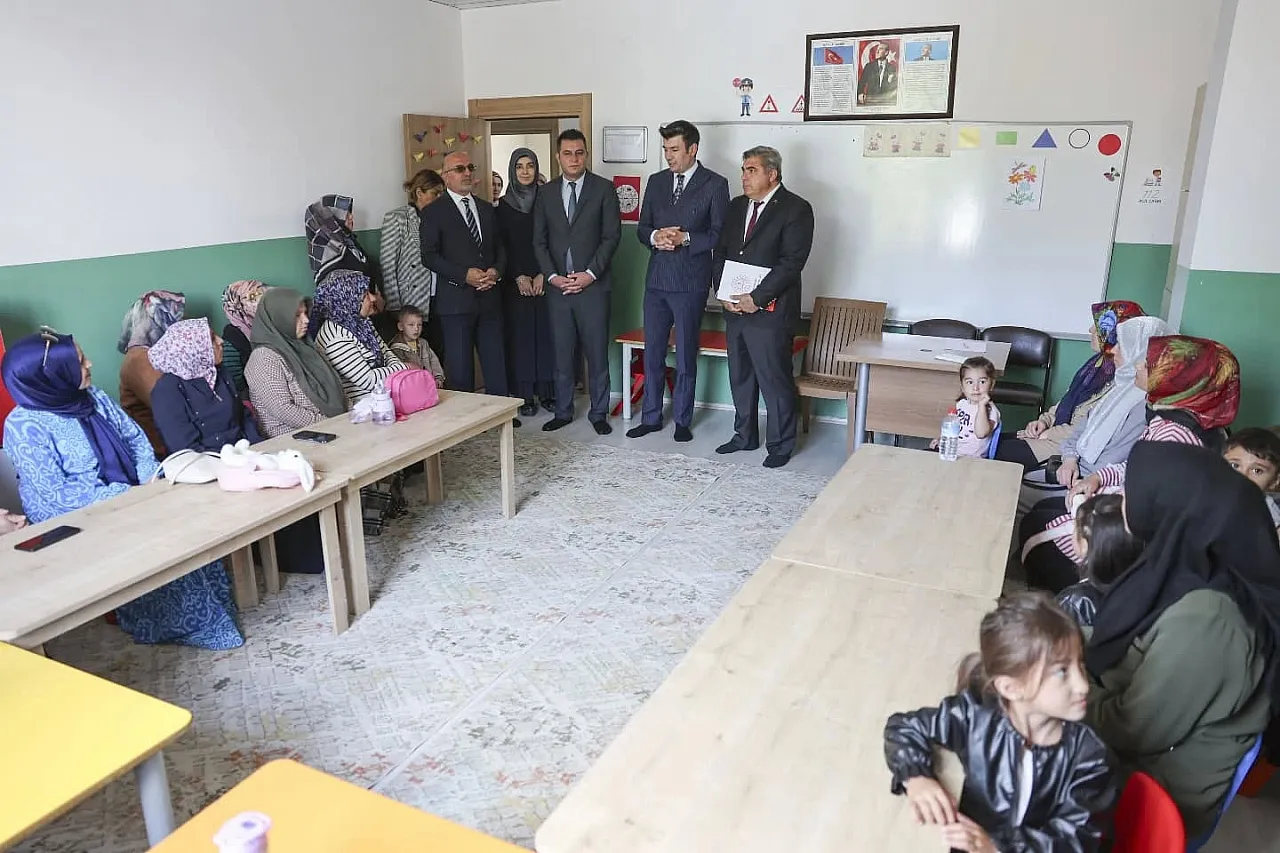 Afyon'da Valilik Devreye Girdi, Kur'an Kursları Devam Ediyor