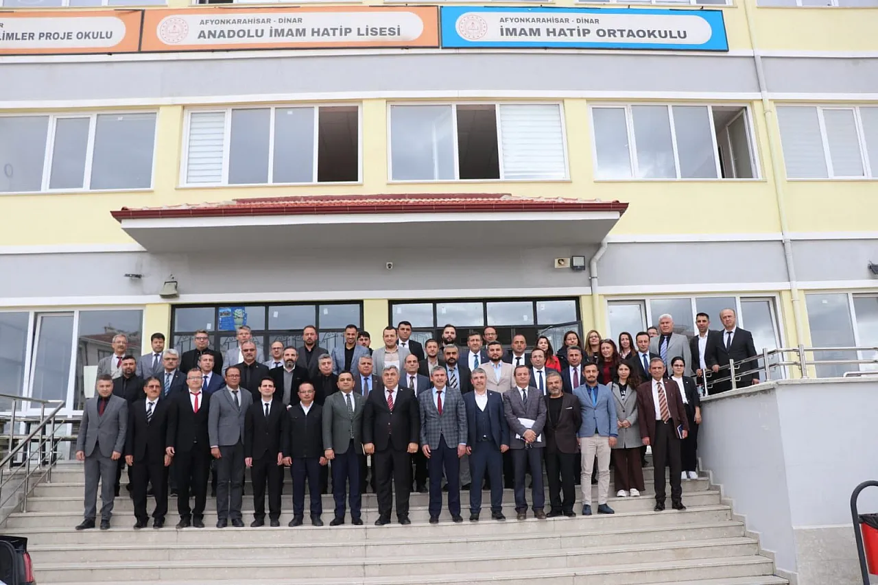 Başarı İçin Adım Adım İlçelerde