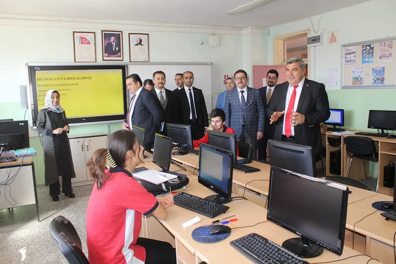 Başarı İçin Adım Adım İlçelerde