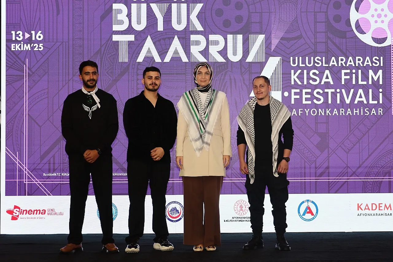 Sinemanın Sultanı'ndan Devlet Ana'ya özel ithaf