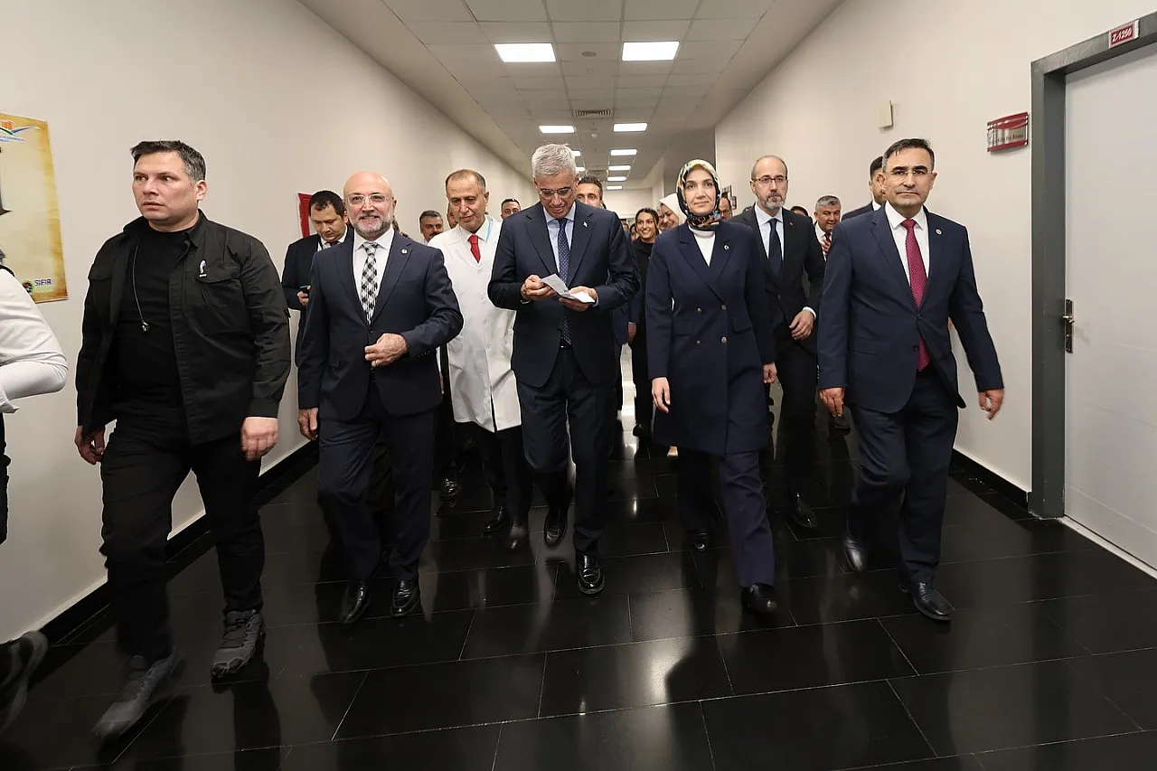 Afyonkarahisar Devlet Hastanesinde Özel Misafir