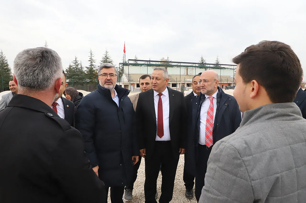 AK Parti'den Kocaöz Çıkartması