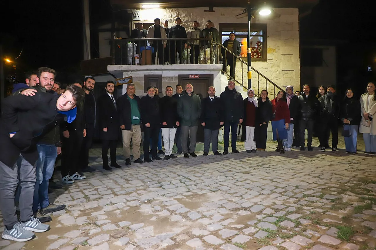 Frig Vadisi'nde Sıra Dışı Buluşma: Gece Yarısına Kadar Eğlendiler