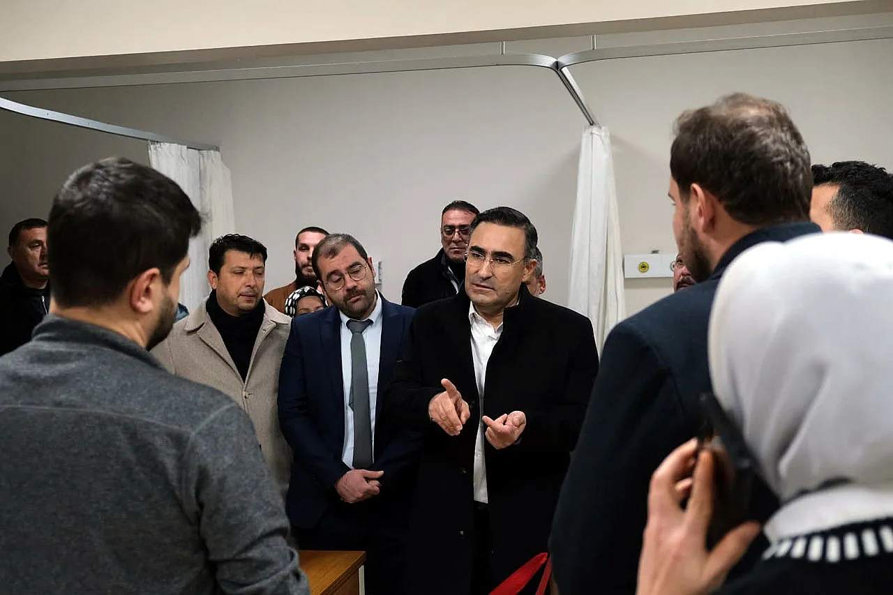 'İşe Alımlarda Para Talebi CHP'deki Zihniyeti Ortaya Koymaktadır'