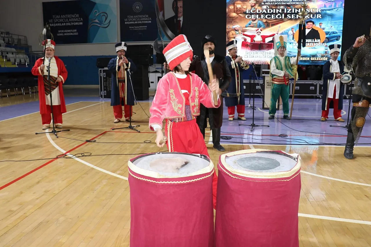 'Geçmişten Aldığımız Güçle Yarınları İnşa Edeceğiz'