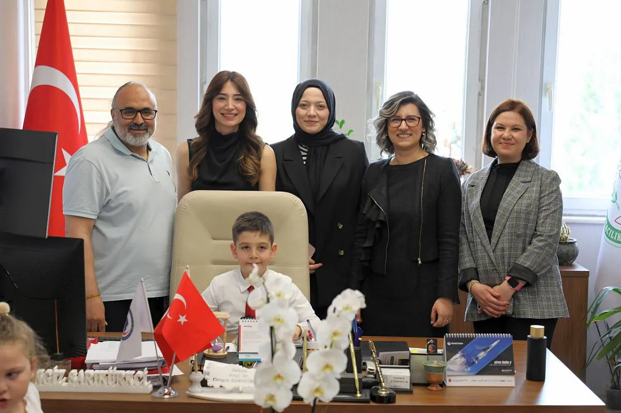 AFSÜ'de 23 Nisan'a Özel Kutlama