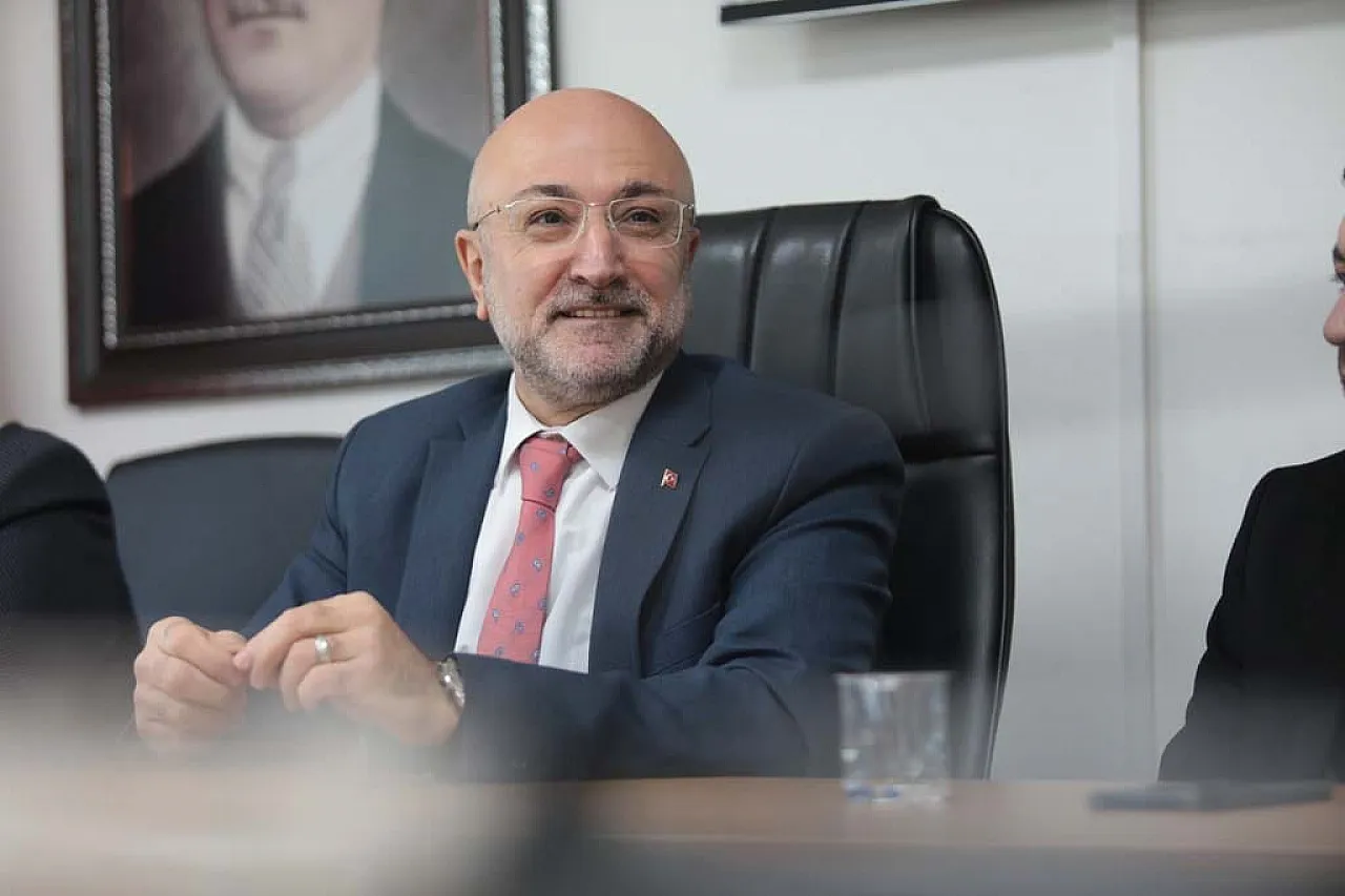 AK Partili Belediyelerden Afyonspor'a Deplasman Desteği