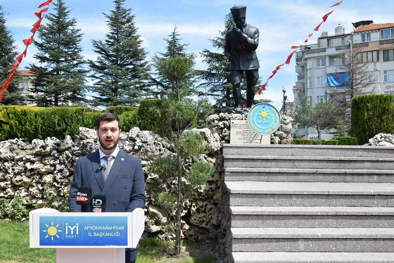'19 Mayıs Türk Milletinin Bağımsızlık İradesidir'