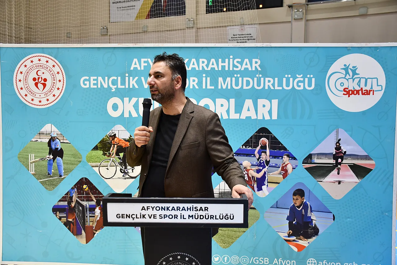 Afyon'da Futsal Yıldızlar Yarı Finaline 240 Sporcu Katılıyor
