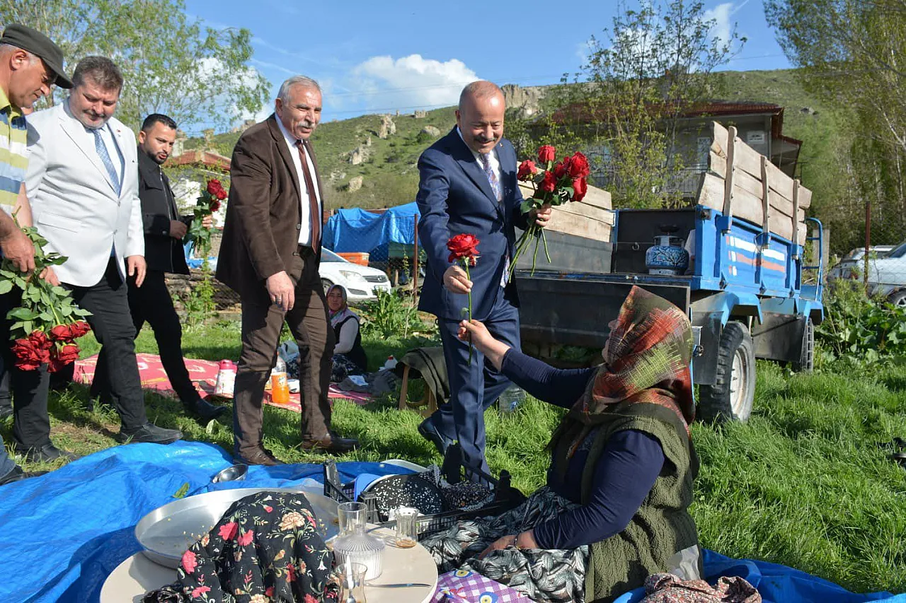 'Terörsüz Ve Güçlü Türkiye İçin Çalışıyoruz'