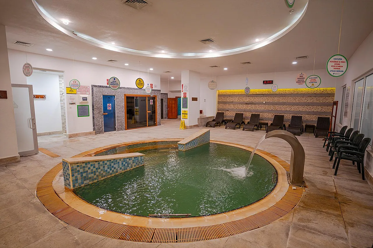 36 Bin TL Ödediler, Aç Yattılar! Afyon'daki Termal Tatil Kabusa Döndü