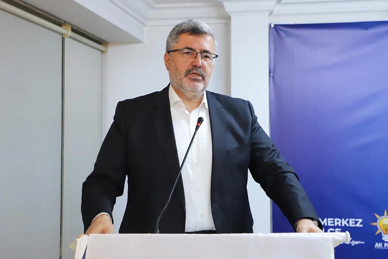 Afyon'da Dev Dönüşüm Başlıyor: Tarımdan Sağlığa Yeni Hamleler