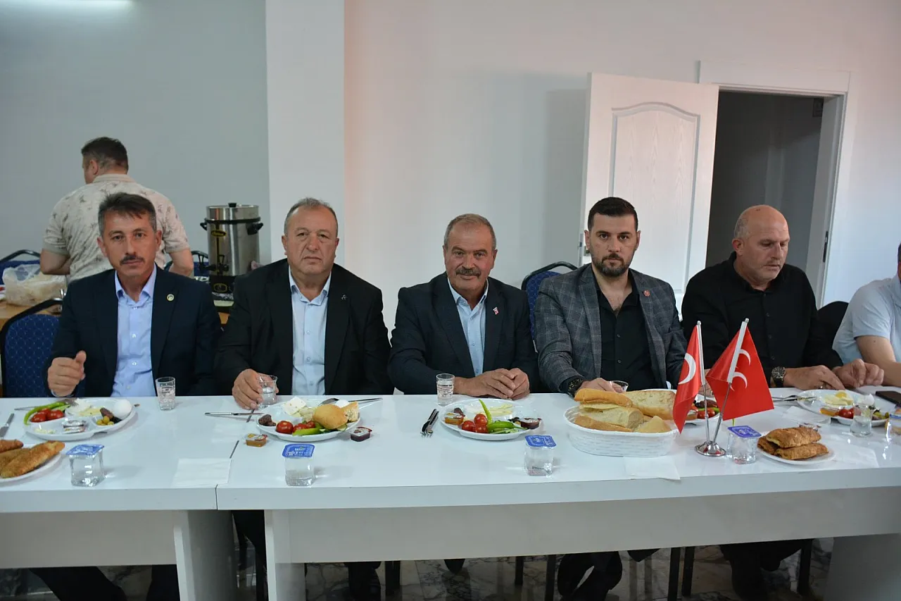 MHP'de Önümüzdeki Dönemin Çalışmaları İstişare Edildi