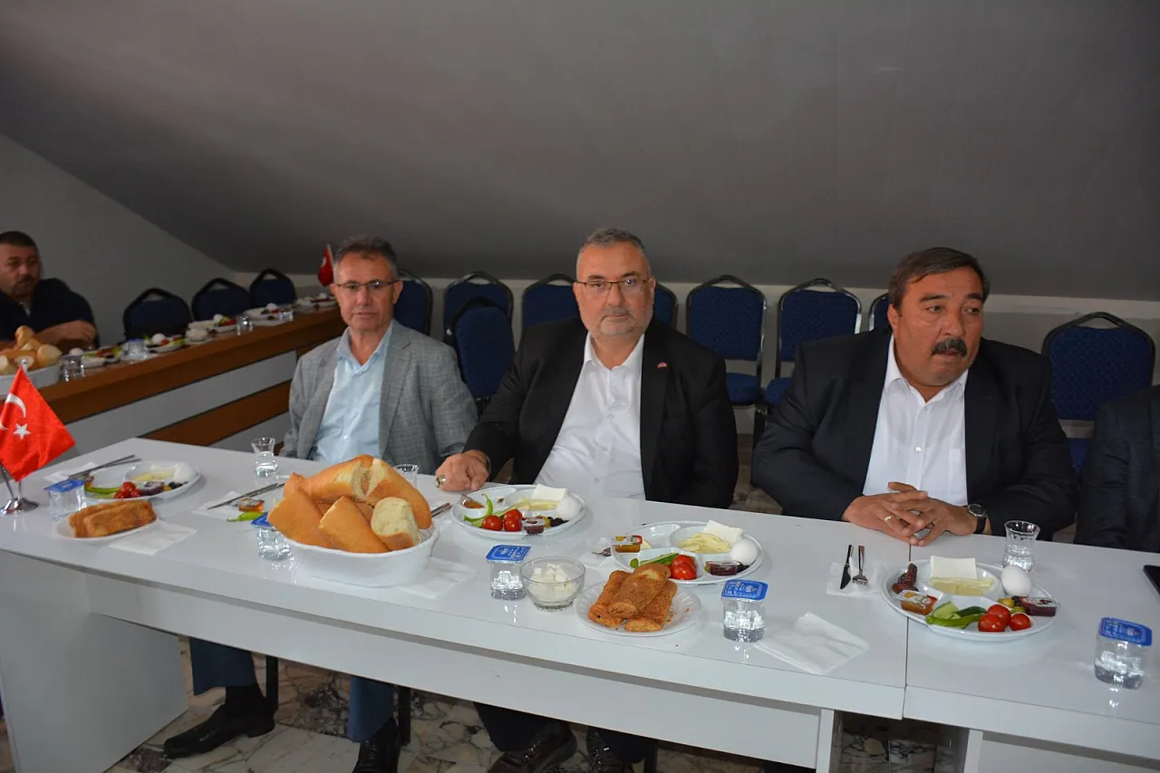 MHP'de Önümüzdeki Dönemin Çalışmaları İstişare Edildi
