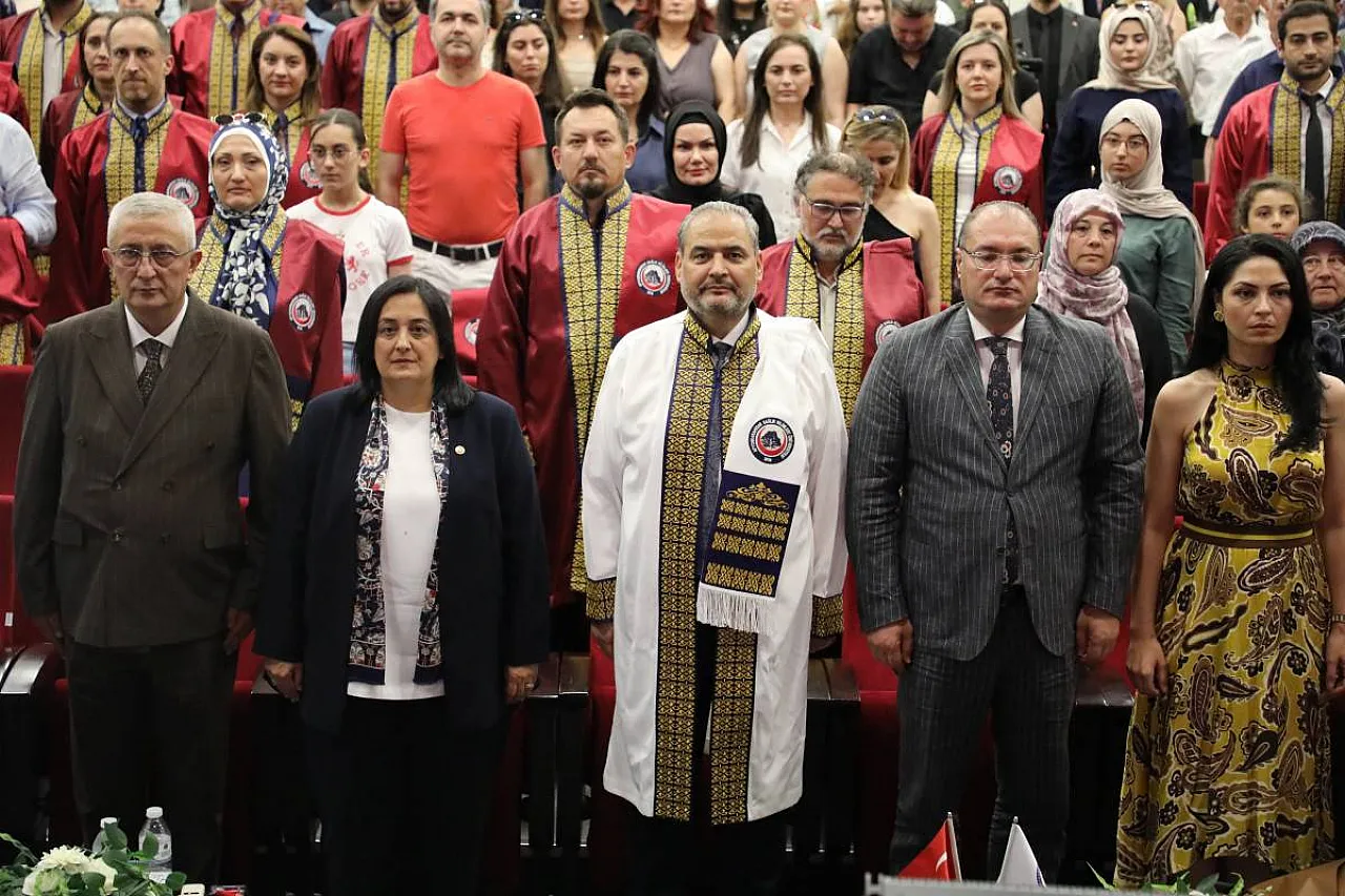 AFSÜ, 179 Genç Hekimi Daha Mesleğe Kazandırdı