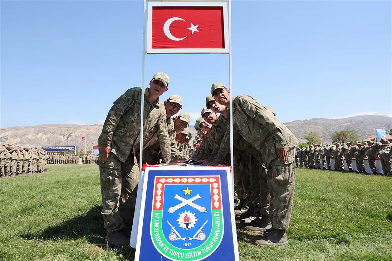 AK Parti Milletvekili Yurdunuseven, Bedelli Erlerin Ant İçme Törenine Katıldı