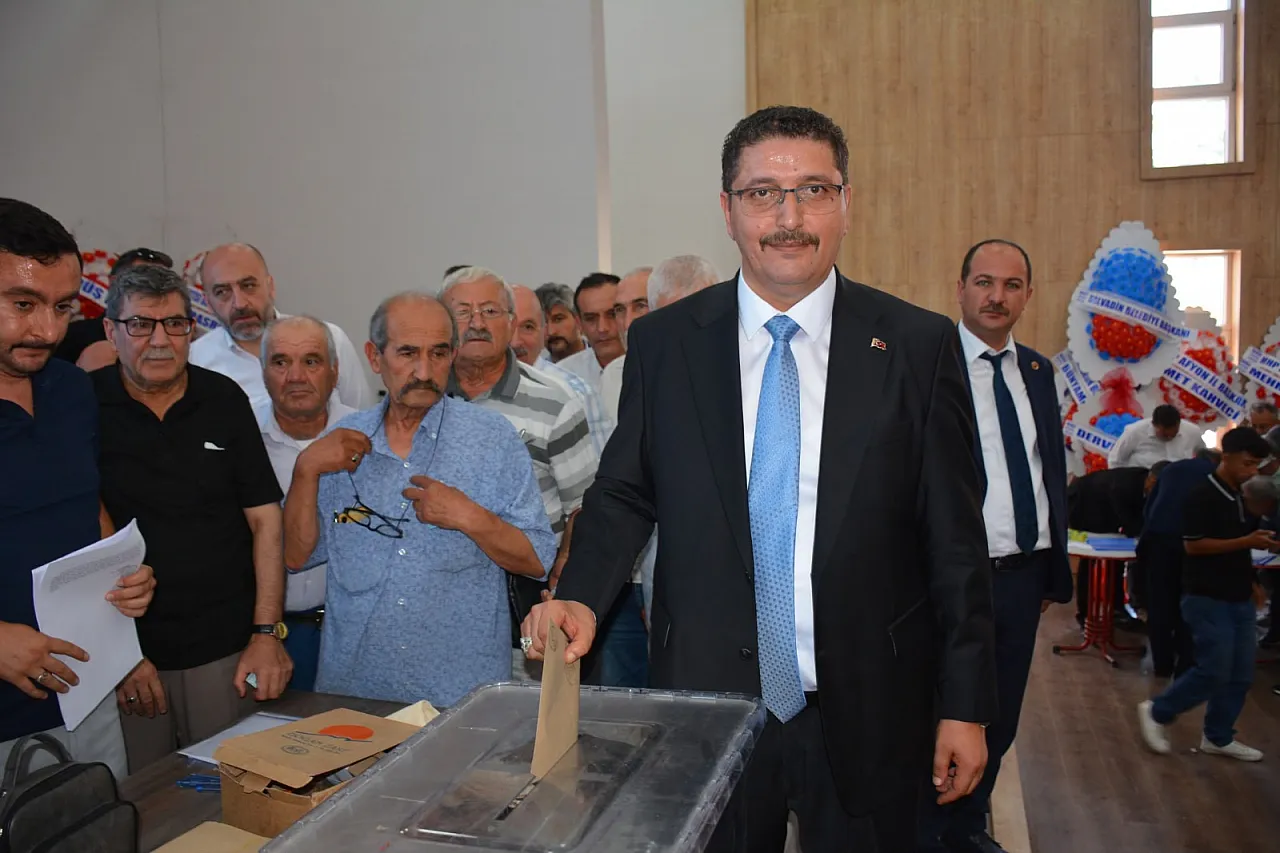 Başkan Kızıltoprak: Bahçeli'nin İzinde, Bolvadin İçin Çalışacağız