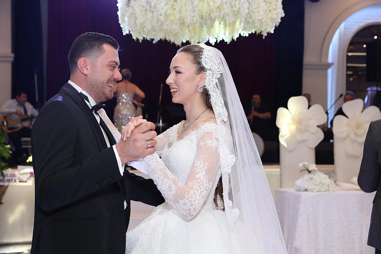 Üstün ve Şepik Ailelerinin Mutlu Günü
