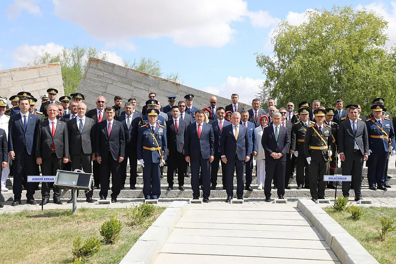 Afyon ve Kütahya Büyük Zafer'in 104. Yılını Kutladı