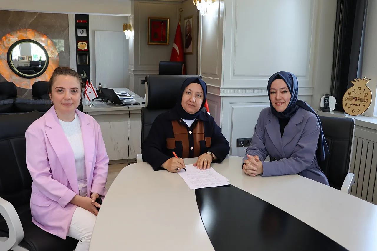 Afyon'da Kadınlar İçin Harekete Geçtiler!
