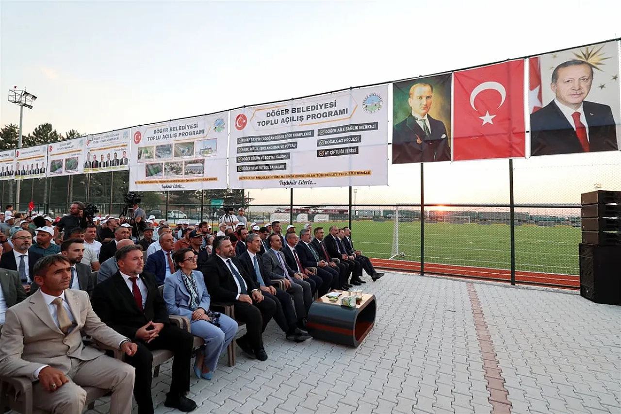 Bakan Kacır: Afyonkarahisar Kalkınmanın Öncü Şehirlerinden