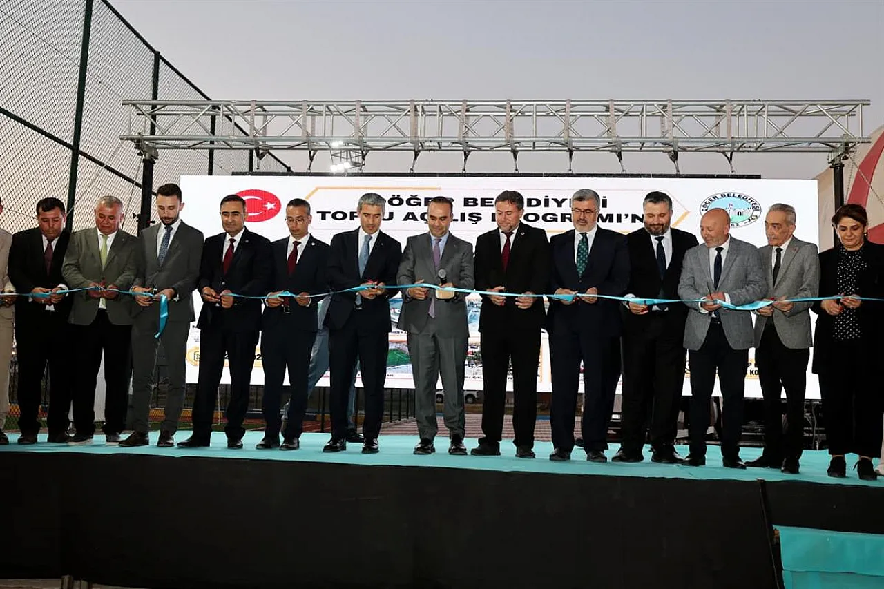 Bakan Kacır: Afyonkarahisar Kalkınmanın Öncü Şehirlerinden