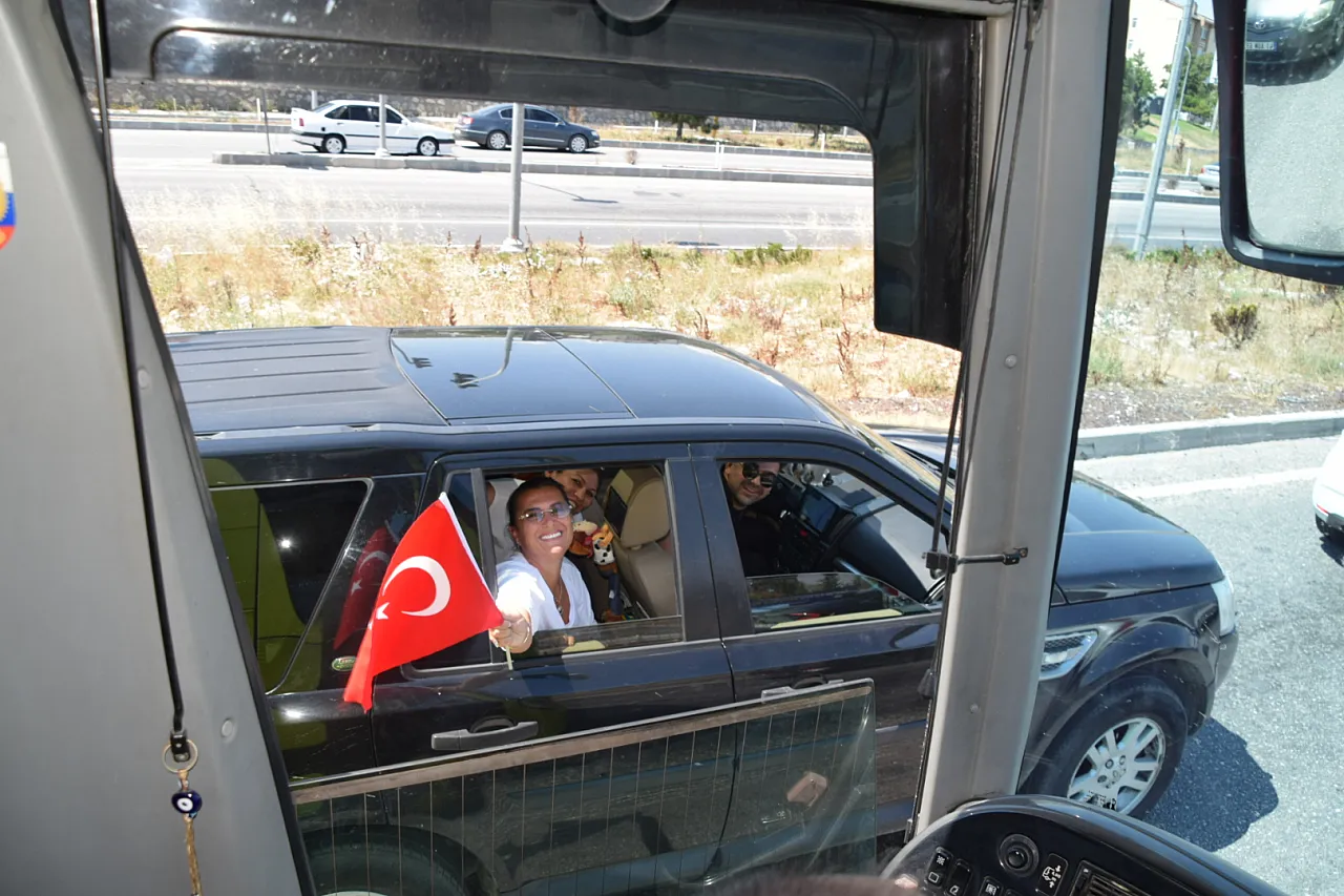 Mısırlıoğlu: Düğün Ve Harman Zamanı Balıkesir Mitingindeydik