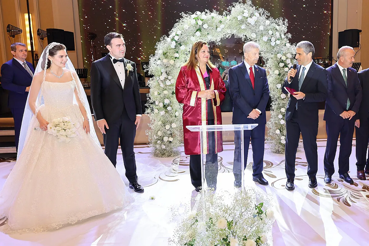 Afyon'da Muhteşem Düğün