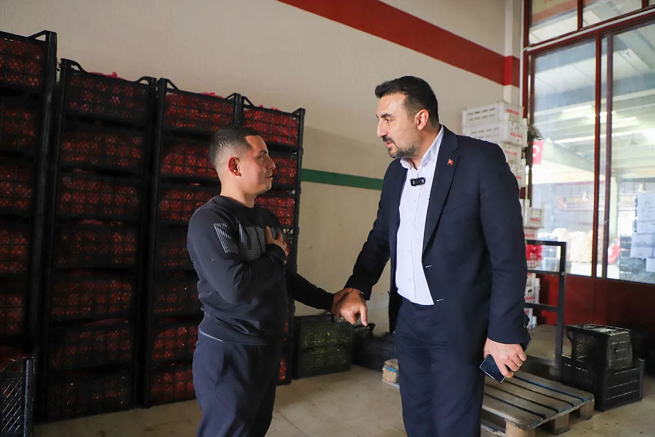 Esnafı Dinledi, Hastalara Geçmiş Olsun Dileklerini İletti