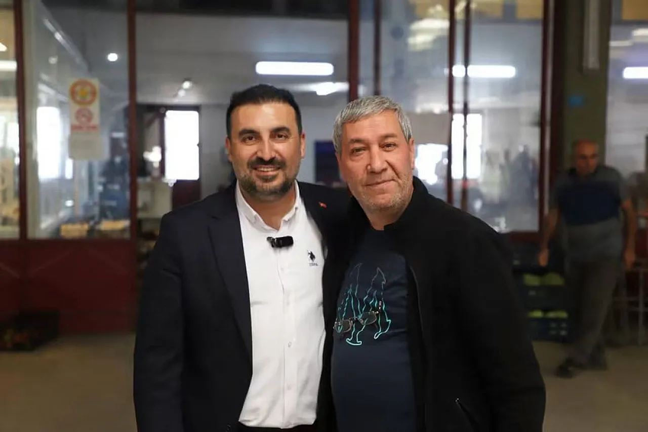 Esnafı Dinledi, Hastalara Geçmiş Olsun Dileklerini İletti