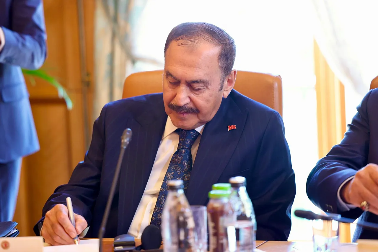 Prof. Dr. Eroğlu, Irak Toplantısında