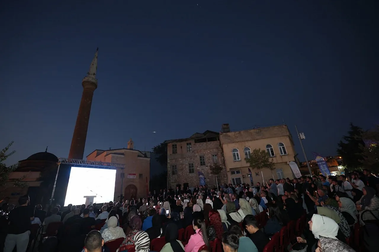 Siirt'in Tillo ilçesinde Güneş Hadisesi Büyük İlgiyle İzlendi