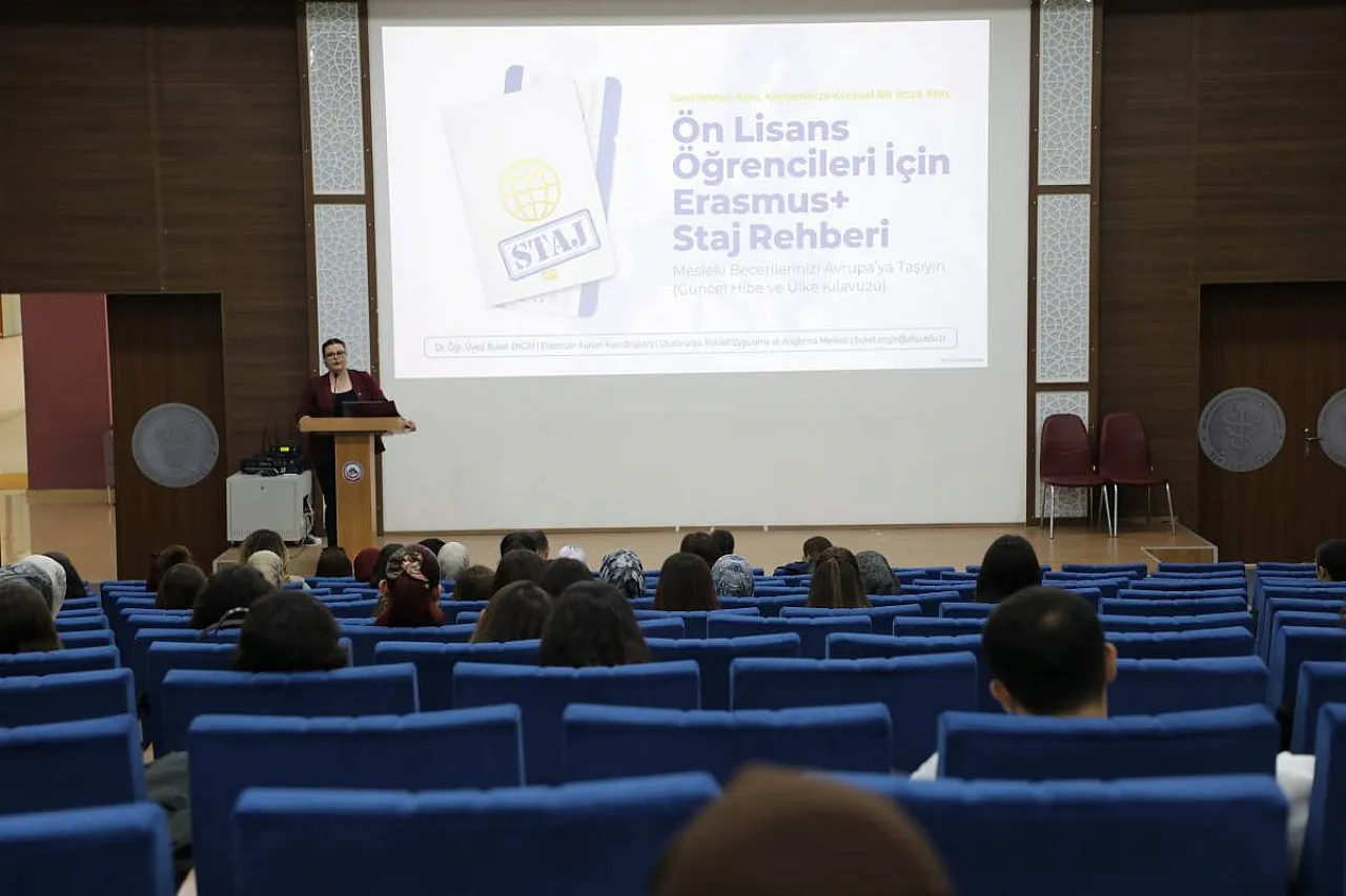 AFSÜ'lü Öğrencilere Avrupa Yolu Açık