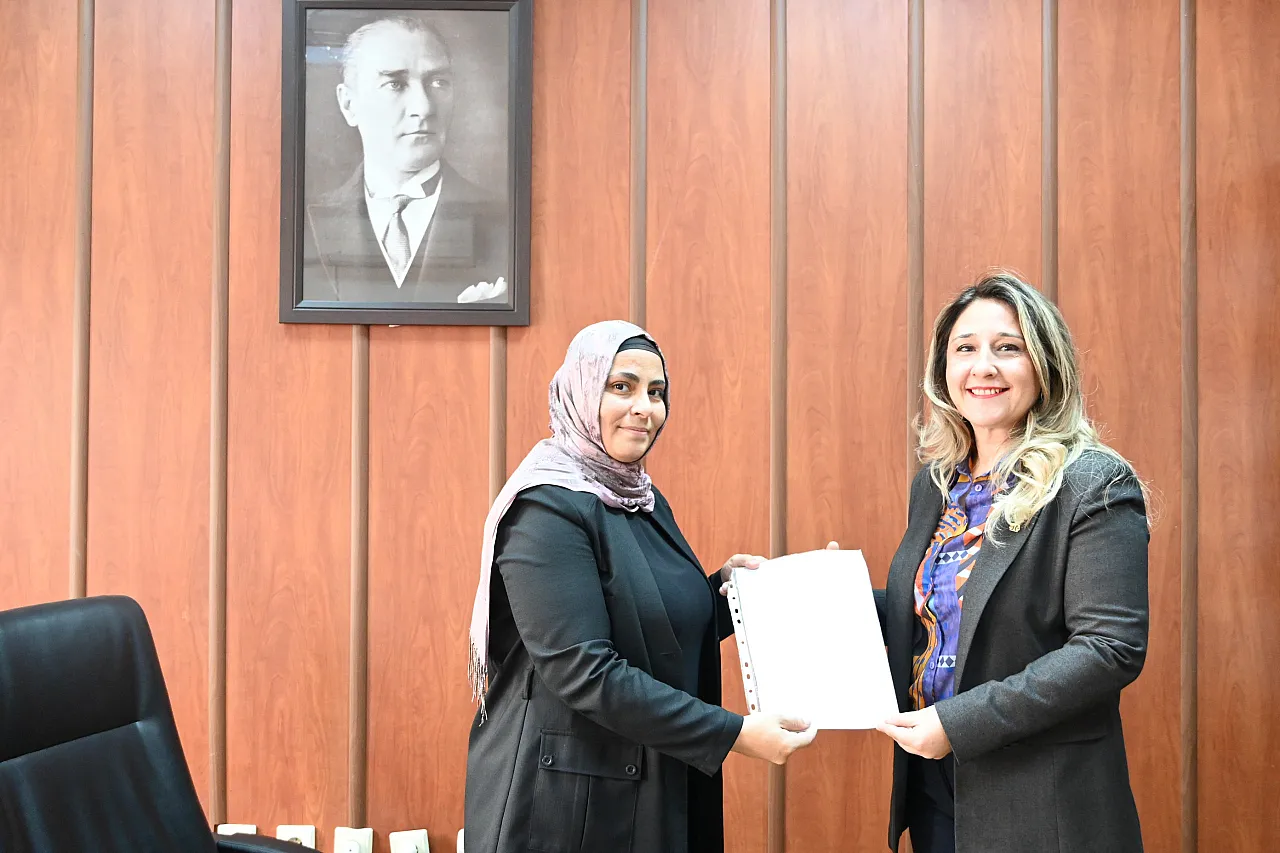 Afyonkarahisar Baro Başkanı Göktürk Mazbatasını Aldı