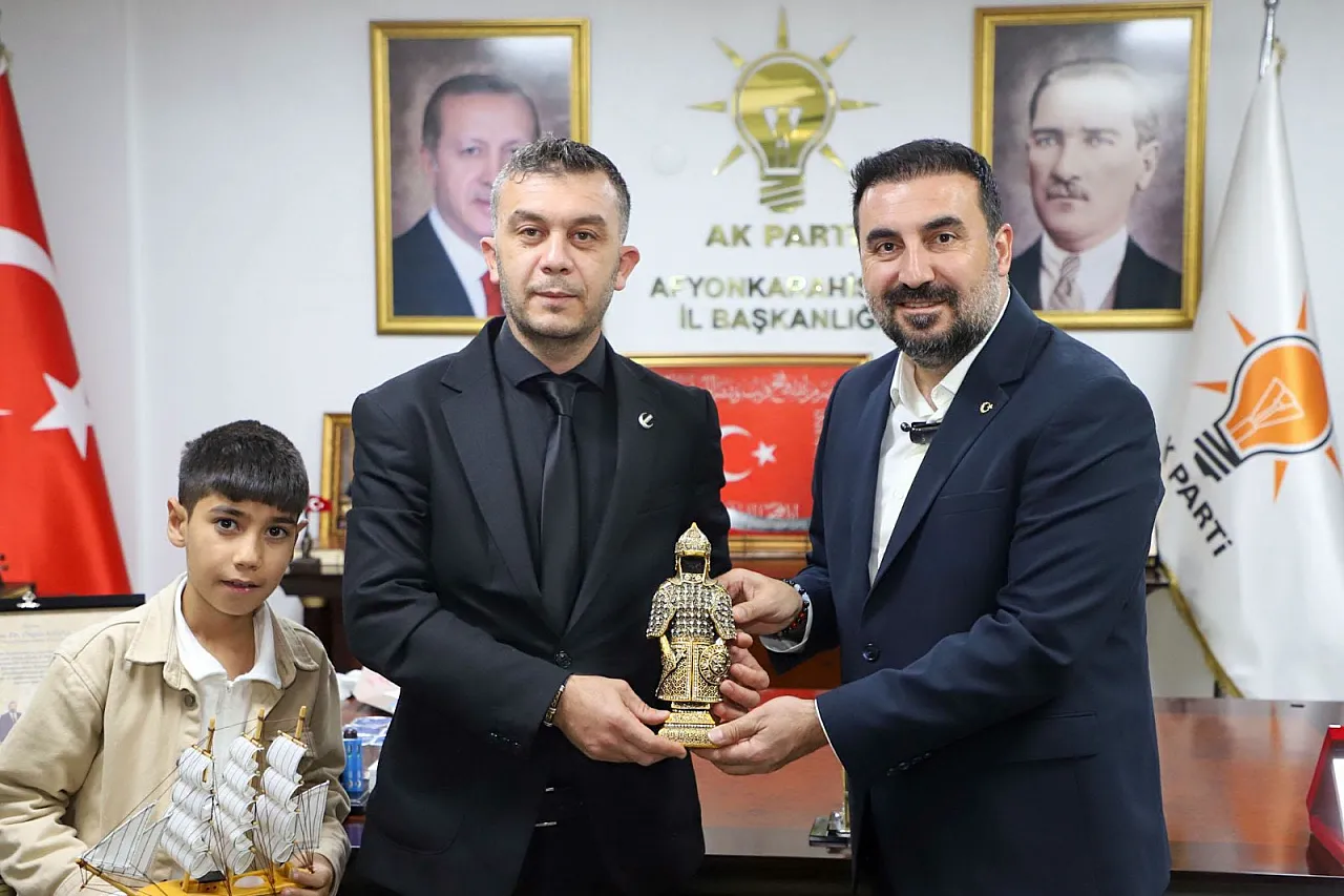 Yeniden Refah Heyetinden Başkan Kavak'a Ziyaret