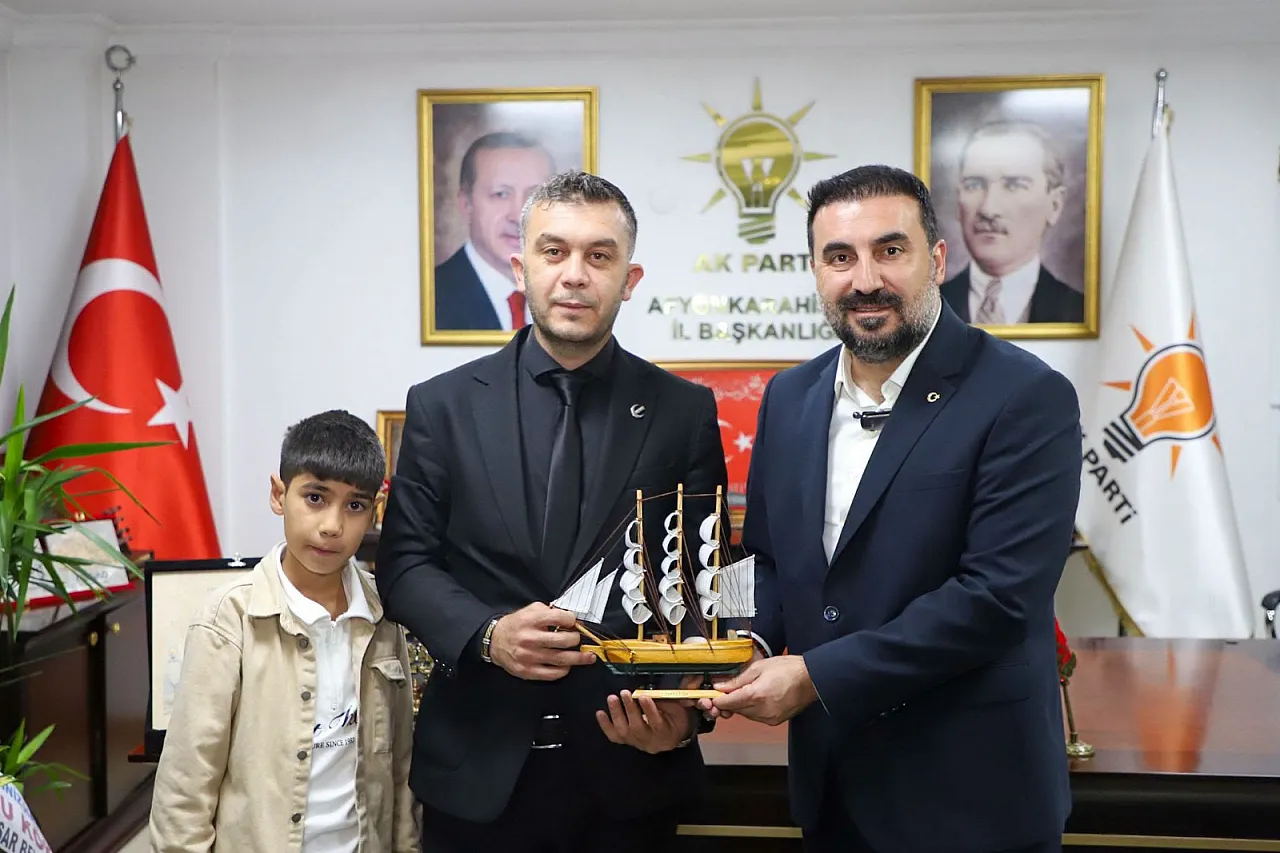Yeniden Refah Heyetinden Başkan Kavak'a Ziyaret