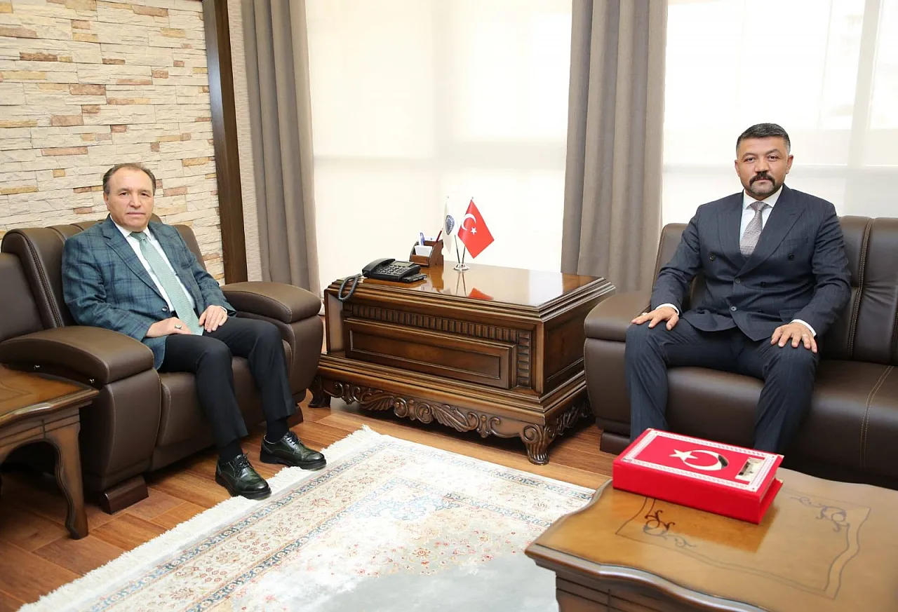 Ülkü Ocakları Ziyaret Turunda