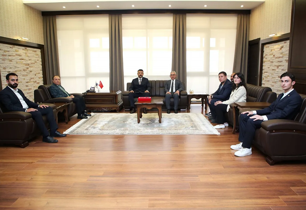 Ülkü Ocakları Ziyaret Turunda