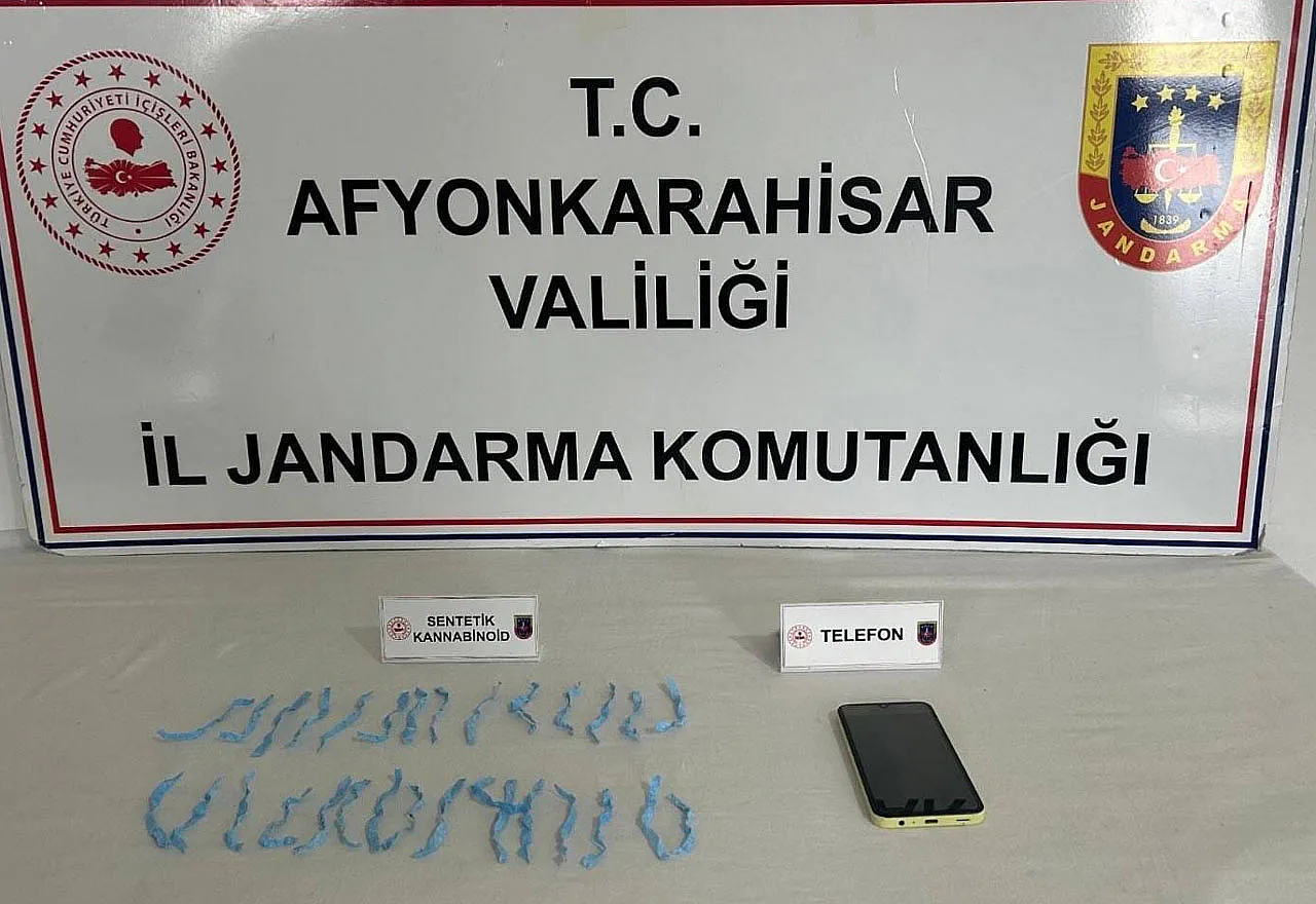 Jandarma Kapıyı Çaldı, İmalathane Ortaya Çıktı!