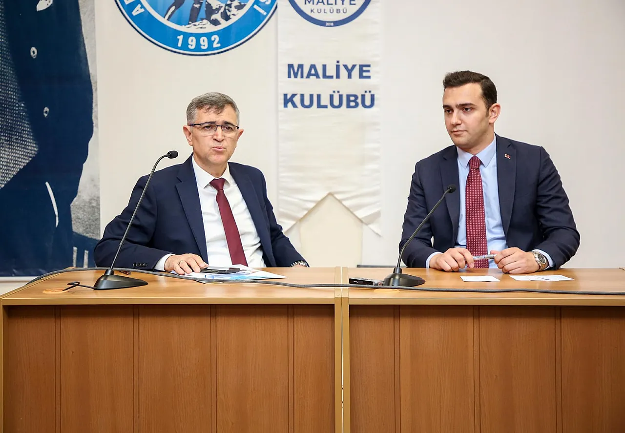 Sultandağı Kaymakamı Demirci'den, Gençlere Altın Tavsiyeler