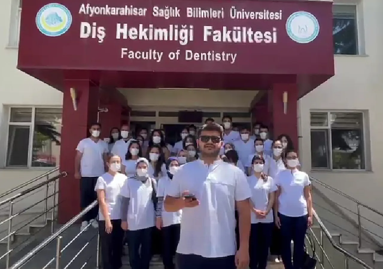 AFSÜ Öğrencilerinden Değişikliğe İtiraz
