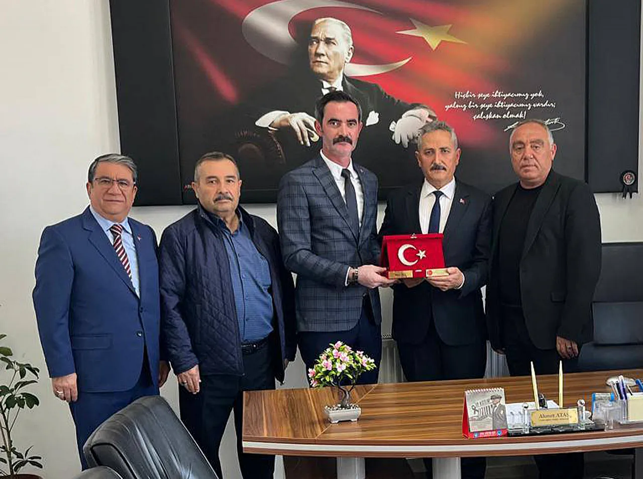 MHP Merkez İlçe'den Ziyaret Turu