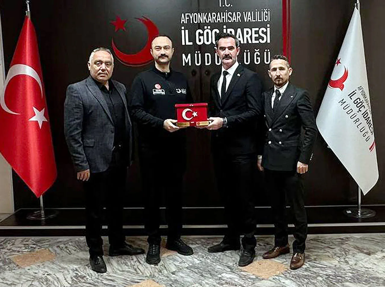 MHP Merkez İlçe'den Ziyaret Turu