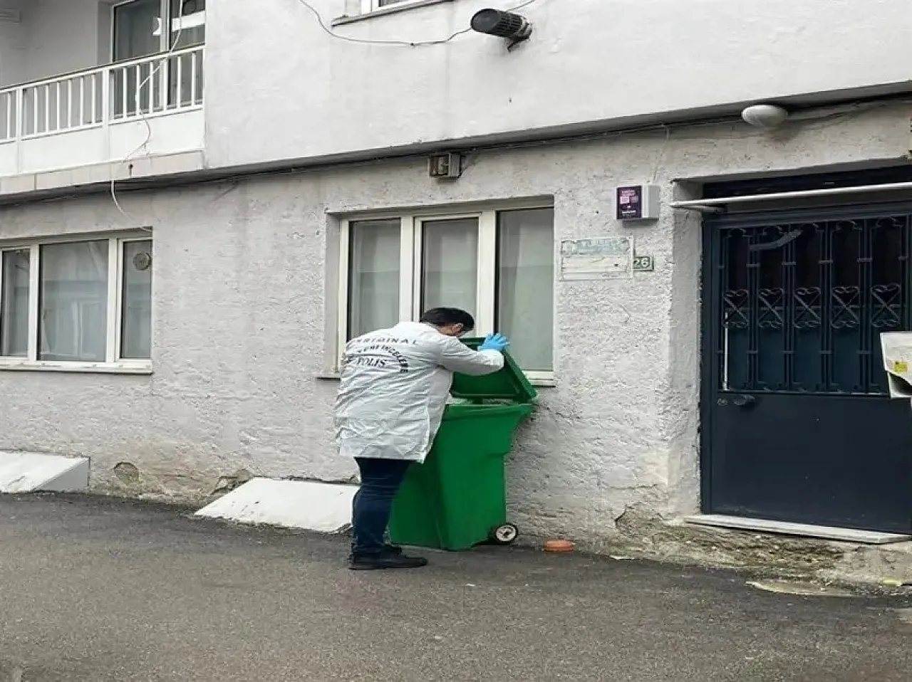 Eşini Öldürdü, 'Cinnet Getirdim' Dedi… Cesedi Çöpe Attı