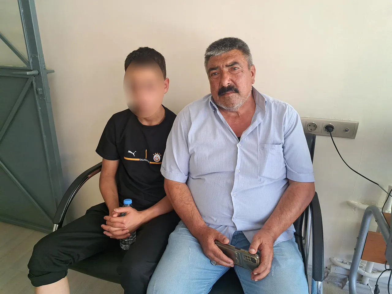 Afyon'da Yaralı Gencin Ağzından Küfür Çıktı, Doktor Hipokrat'ı Unuttu!