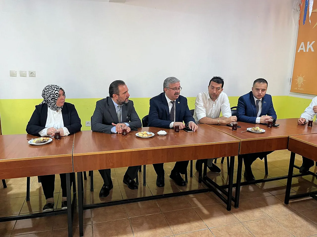 Gençler İstedi, Milletvekili Yurdunuseven Söz Verdi!