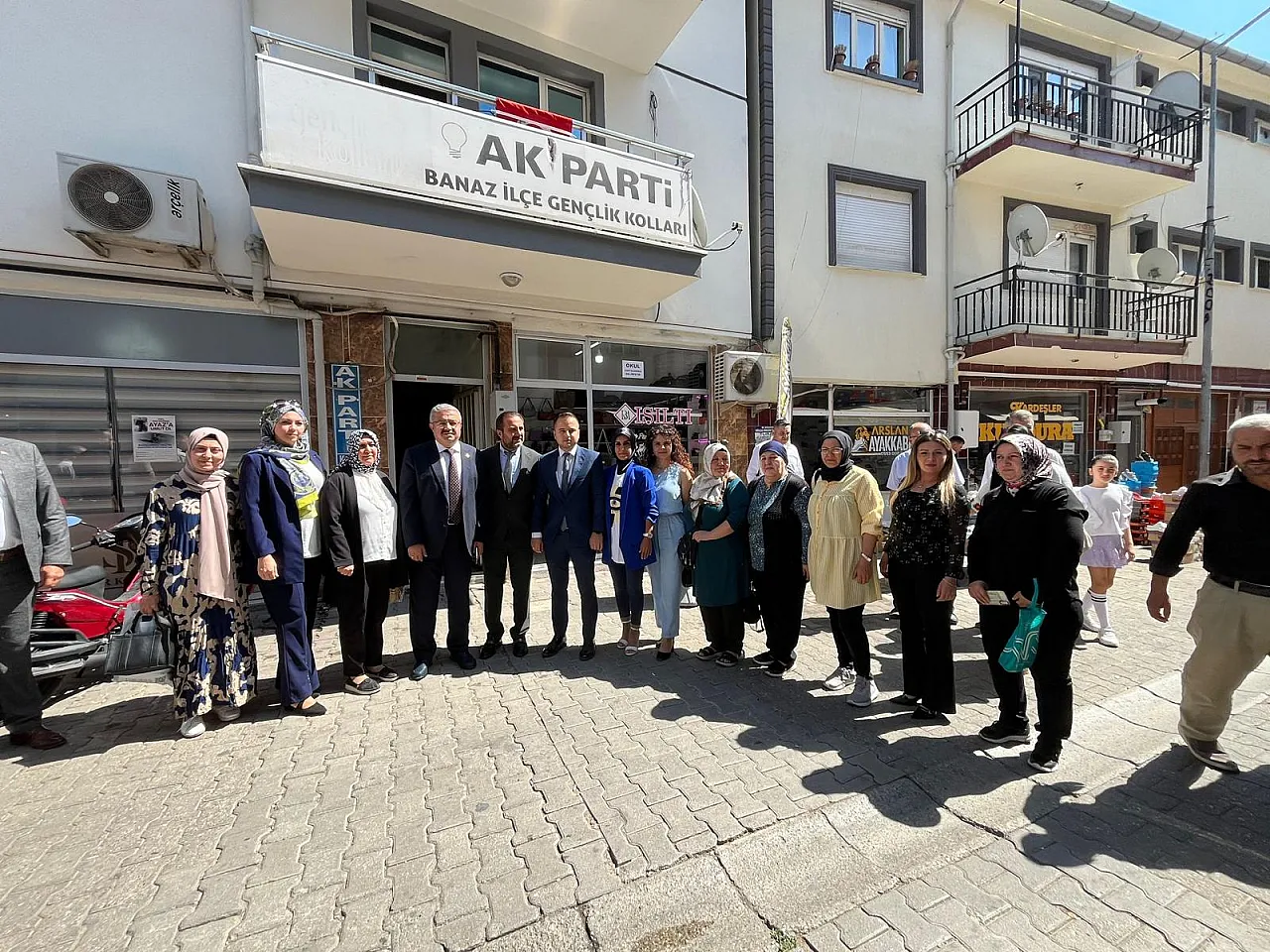 Gençler İstedi, Milletvekili Yurdunuseven Söz Verdi!