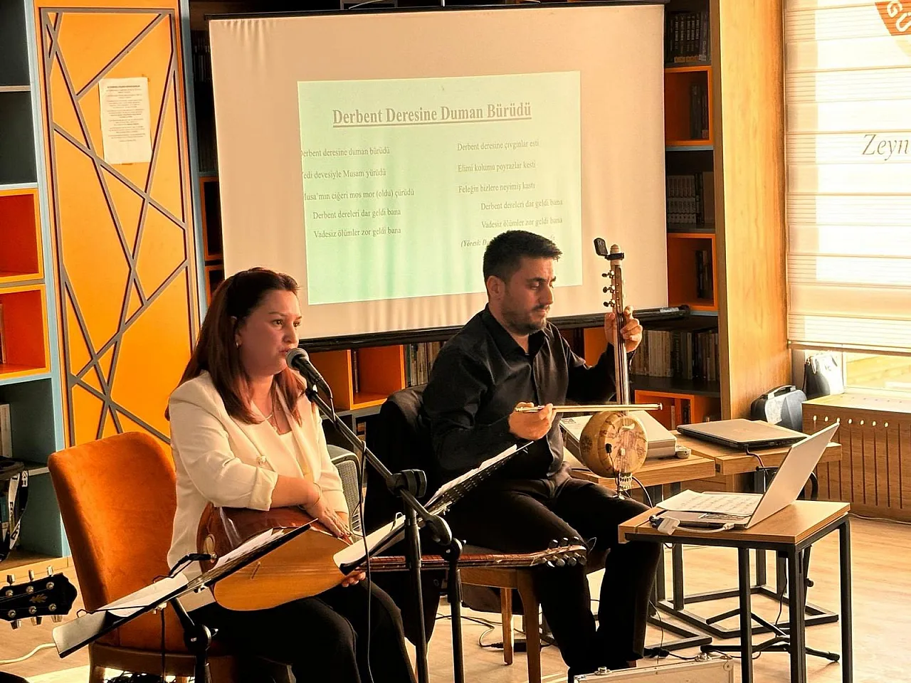 Müzik Öğretmenlerine Türkülerin Hikâyeleri Anlatıldı