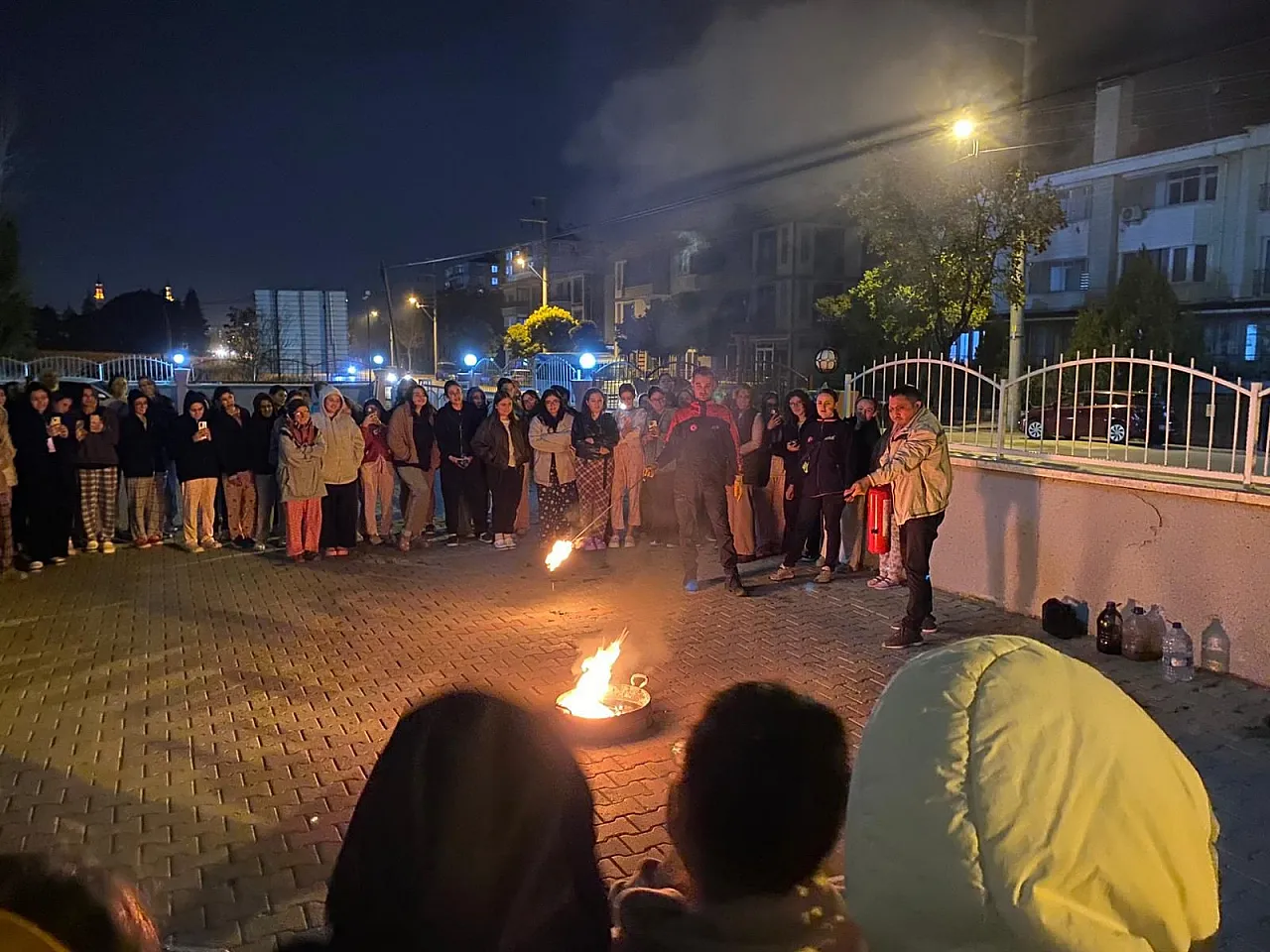 AFAD'dan Öğrenci Yurdunda Tatbikat