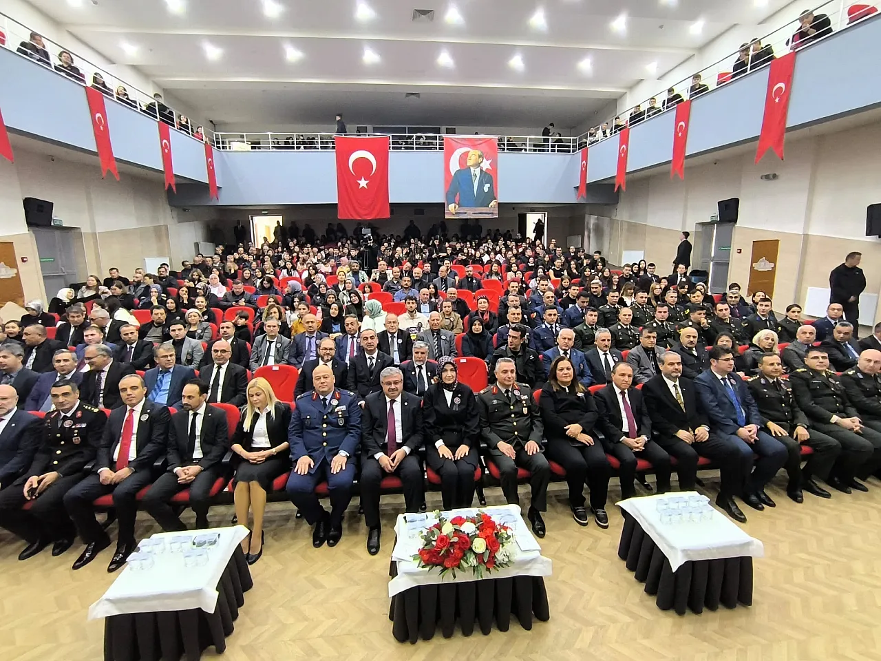 'Atatürk, Dünyadaki Dengeleri Değiştirdi'